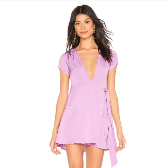 Superdown Kaia Lavender Purple Short Sleeve Mini Wrap Dress S - Picture 1 of 9